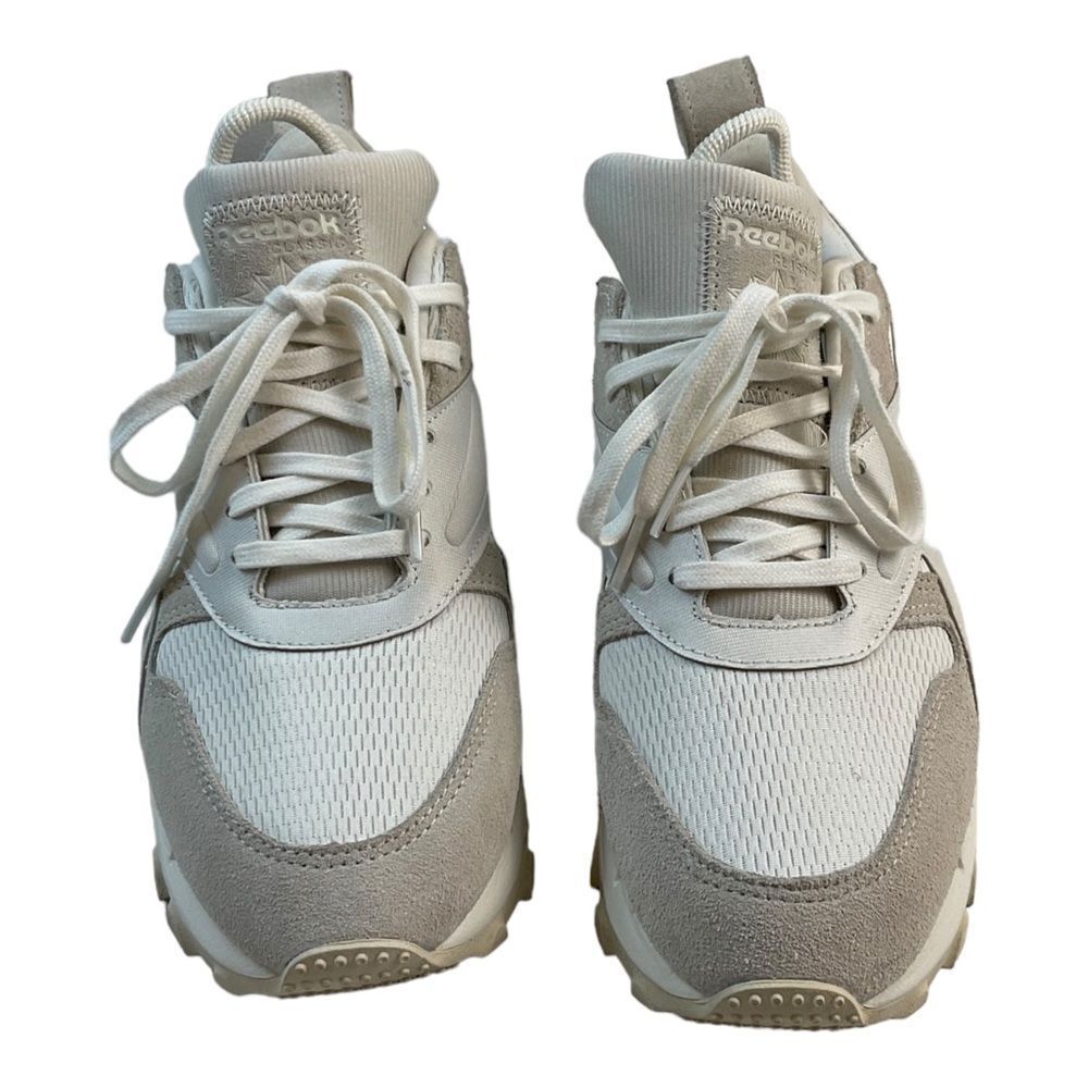 Reebok Women's Light Gray and White Athletic Sneakers